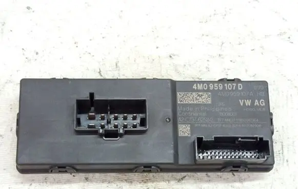 Audi A4 S4 B9 Tailgate/trunk control unit/module 4M0959107D 4M0959107A A2C73762522
