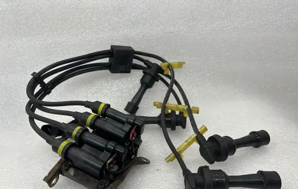 Mitsubishi Eclipse (D21A/D22A/D27A) Ignition amplifier control unit 2021787 F630