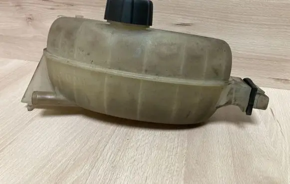 Renault Trafic II (X83) Coolant expansion tank/reservoir 7700312900 91165571