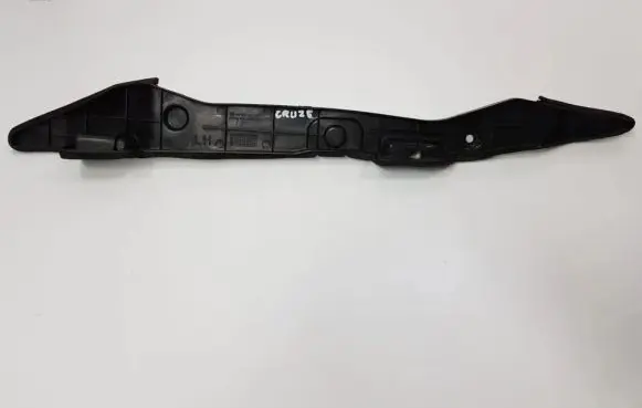 Chevrolet Cruze Fender foam support/seal 96983377