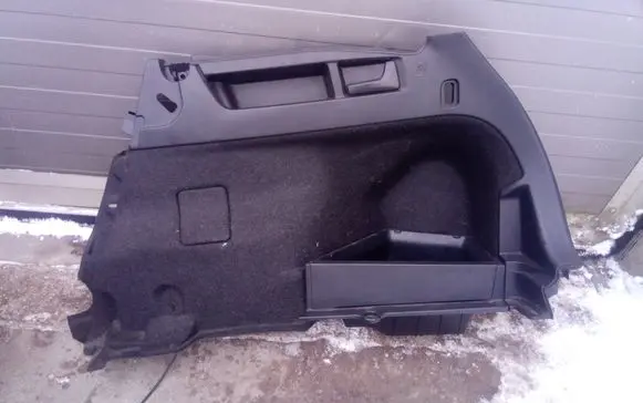 Toyota Auris E180 Trunk/boot lower side trim panel 