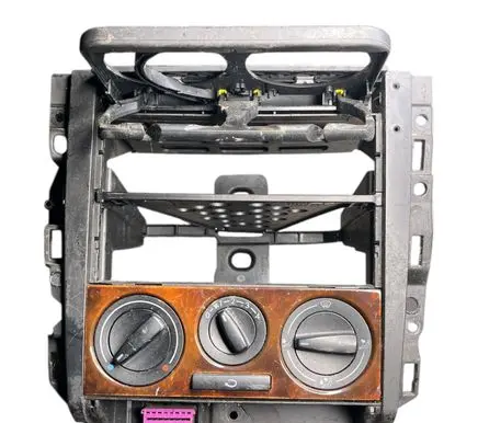Volkswagen Golf IV Climate control unit 1j1858069e 1j0858569c