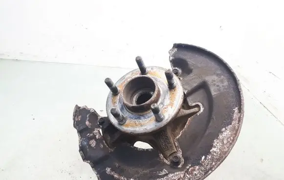 Ford Focus Front wheel hub spindle knuckle