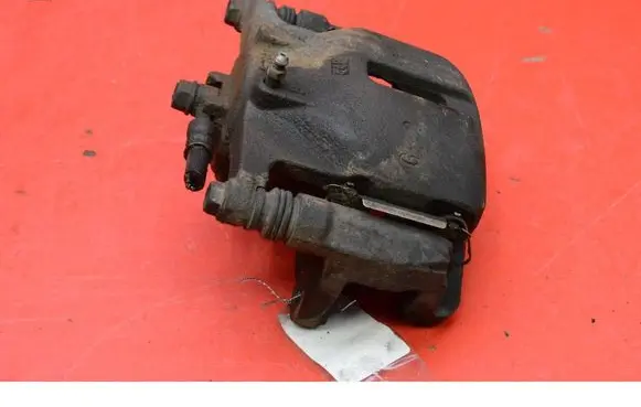 Suzuki SX4 Front brake caliper 