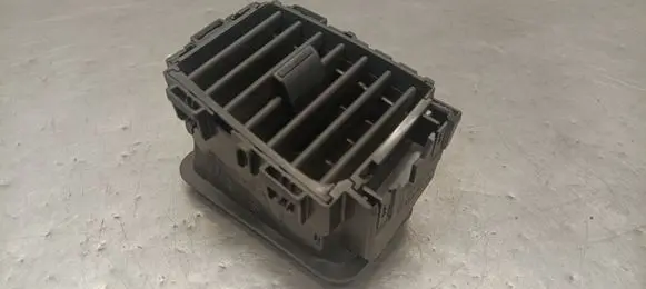 Toyota Proace Dash center air vent grill GEO035039