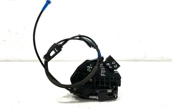 Ford Fiesta Front door lock 8A6AA21812CD 40524133 9409C