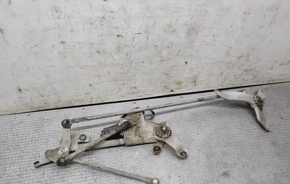 Front wiper linkage and motor