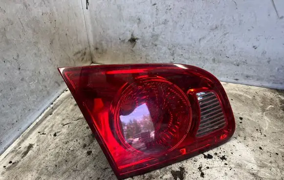 Hyundai Santa Fe Tailgate rear/tail lights 924052B000
