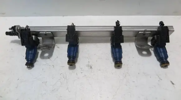 Hyundai i30 Fuel main line pipe 