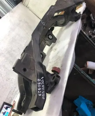 Volvo V40 Cross country Rear subframe 