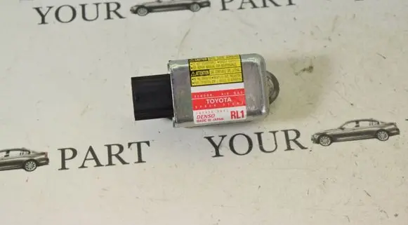 Toyota Prius (XW20) Airbag deployment crash/impact sensor 8986047040