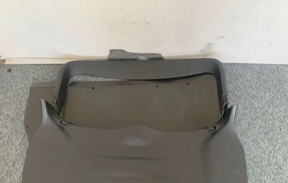 Nissan Qashqai Tailgate trim 909014EA0A