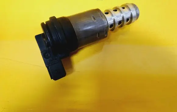 BMW 3 E46 Camshaft vanos timing valve 1707323-10