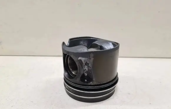 KIA Sportage Piston 4CY0