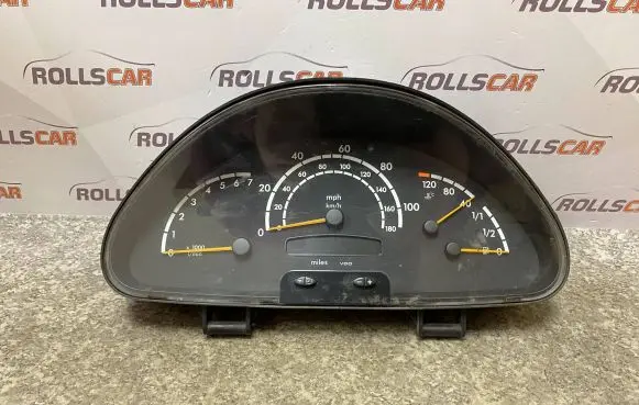 Mercedes-Benz Sprinter W901 W902 W903 W904 Speedometer (instrument cluster) A0004467021 88311295