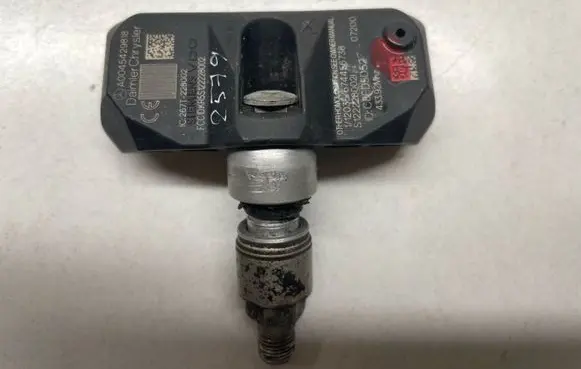 Tire pressure sensor