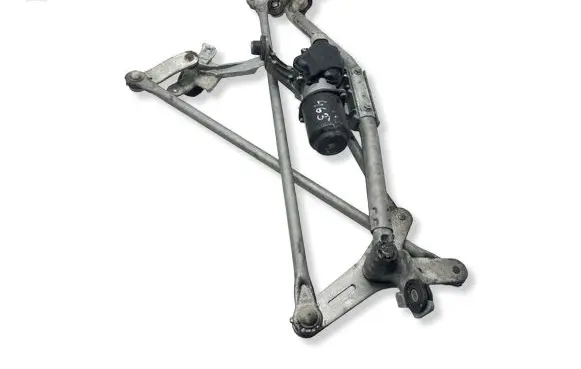 Honda Civic Front wiper linkage and motor 7321