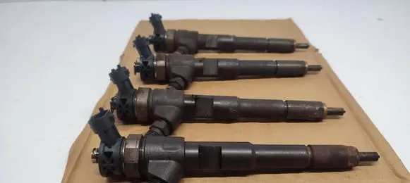 Renault Clio IV Fuel injectors set 0445110485 H8201108033
