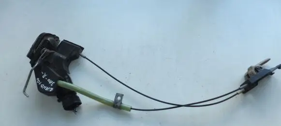 Toyota Land Cruiser (J100) Rear door lock