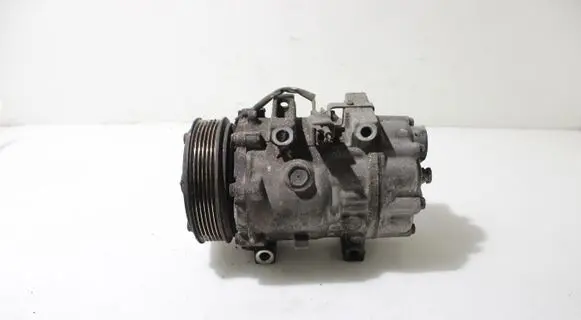 Volvo V50 Air conditioning (A/C) compressor (pump)