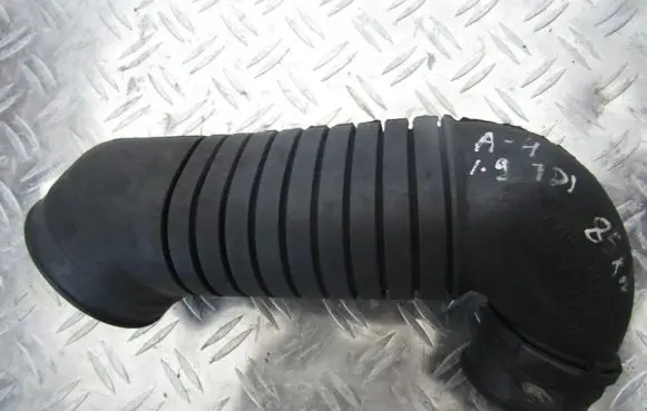 Audi A4 S4 B6 8E 8H Air intake hose/pipe 8d0129615j