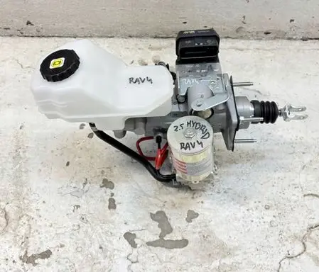 Toyota RAV 4 (XA50) Hydraulic servotronic pressure valve 4720042G50