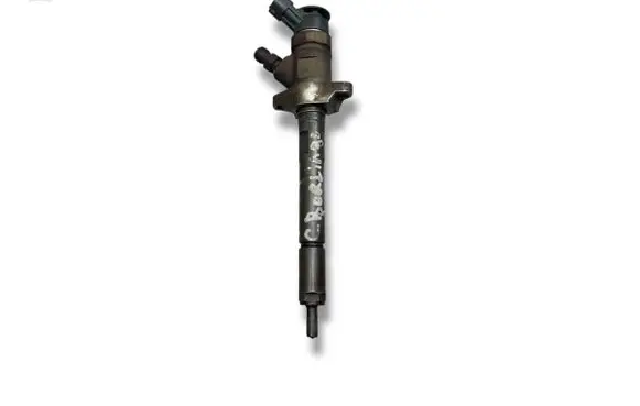 Fuel injector