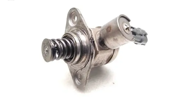Ford C-MAX II Fuel injection high pressure pump CM5G-9D376-GA 0261520095