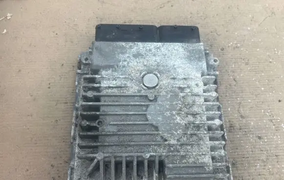 Volkswagen Golf VI Engine control unit/module 03L906023H 03L906023A 5WP42811AA