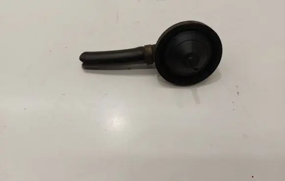 Volkswagen Golf II Valve vacuum 049133517