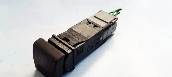Citroen Xsara Windscreen/window heater switch