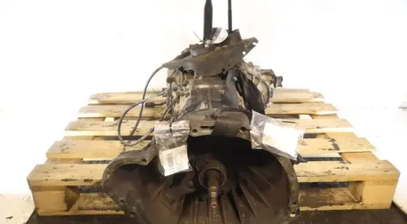 Nissan Navara D40 Manual 6 speed gearbox 33107-G2340