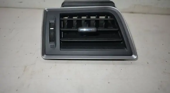 Subaru Outback (BS) Dashboard side air vent grill/cover trim 66110AL02A
