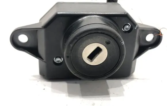 Audi A6 Allroad C6 Ignition lock 4F0909131E