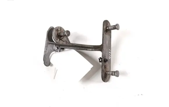 Mercedes-Benz GLK (X204) ABS pump bracket A2044310240