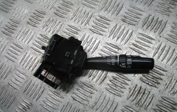 Toyota Avensis Verso Wiper switch 84652-28640