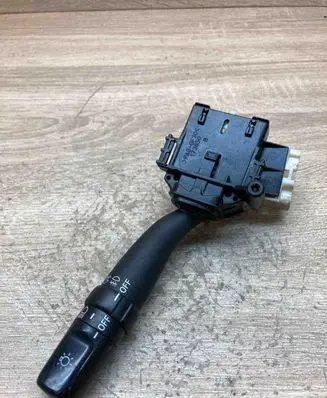 Toyota Avensis T250 Indicator stalk 8414005110 173795 L93