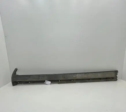 Volvo XC70 Sill 8620138