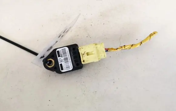 Hyundai i30 Airbag deployment crash/impact sensor 959202h000 95920-2h000