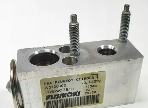 Citroen C5 Air conditioning (A/C) expansion valve W2106002