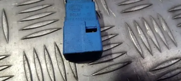 Nissan Almera N16 Other relay 4ra00781303 4ra007813-03