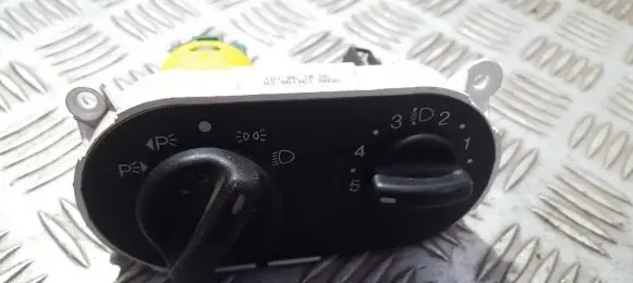 Ford Mondeo MK II Light switch 95bb13k196ca