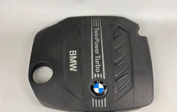 BMW 4 F32 F33 Engine cover (trim) 7810802 7810800 20552610