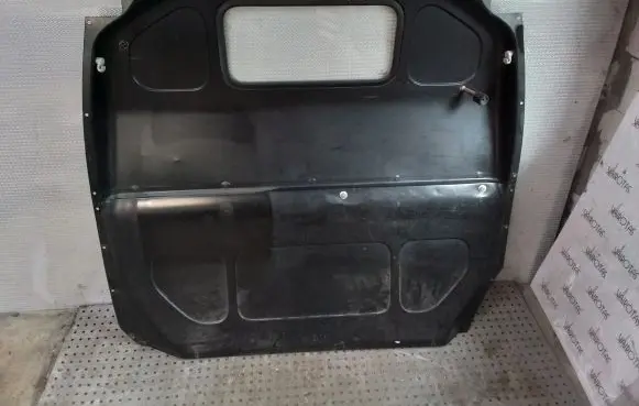 Volkswagen Transporter - Caravelle T5 Trunk separation 