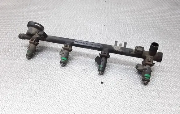 Fuel injectors set