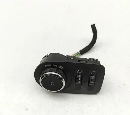 Opel Mokka B Light switch 9836300280