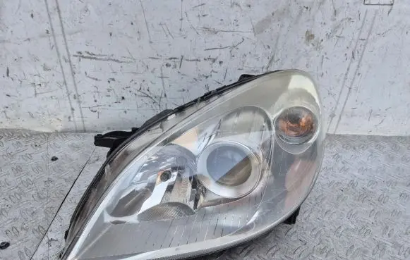 Mercedes-Benz B W245 Headlight/headlamp A1698207961 0301247601 1305235881
