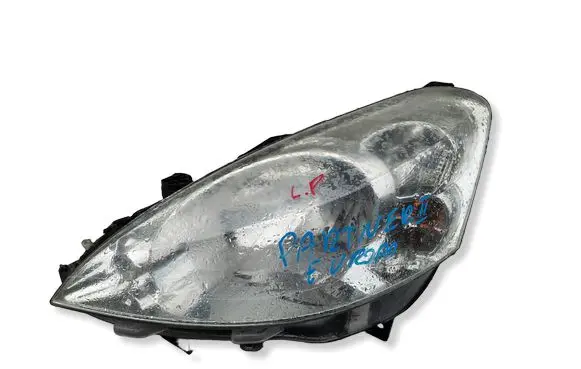 Peugeot Partner Headlight/headlamp 