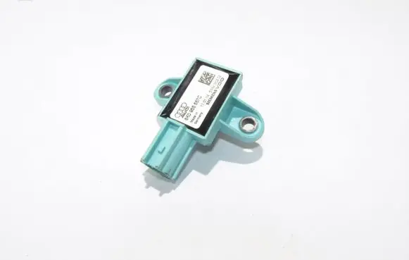 Audi A5 8T 8F Airbag deployment crash/impact sensor 8K0955557C