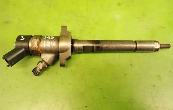 Ford Focus Fuel injector 0445110188